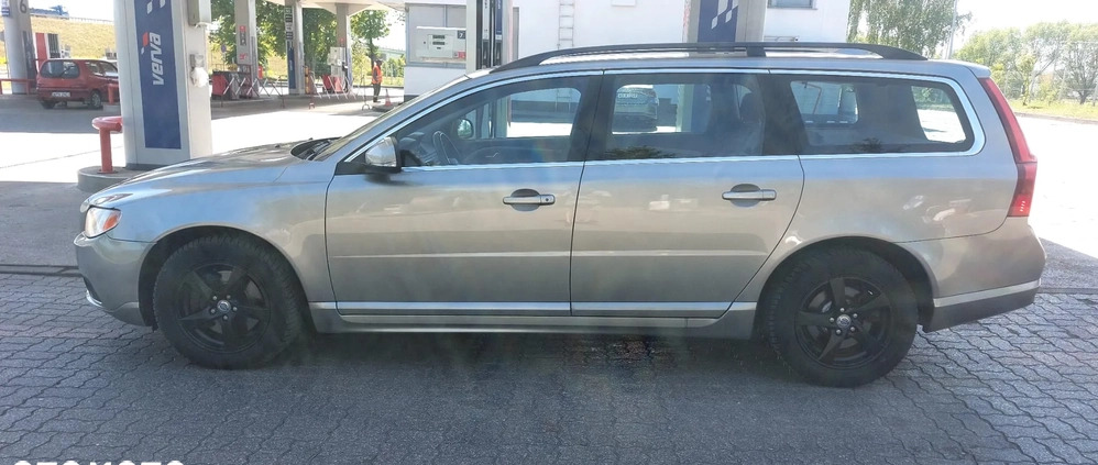 Volvo V70 cena 33900 przebieg: 224700, rok produkcji 2012 z Płońsk małe 529